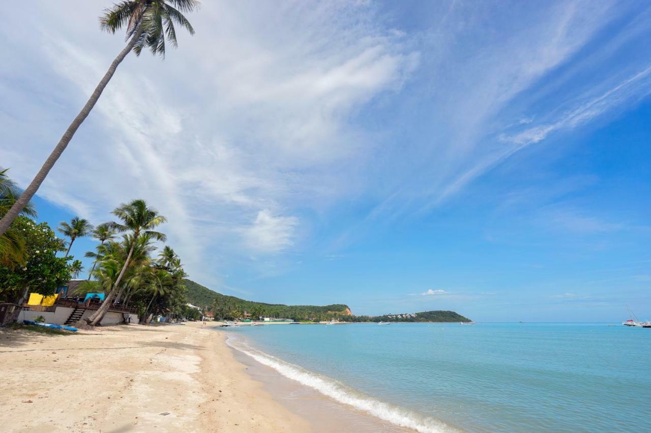 Ban Mok Talay Beachfront Villa Bangrak Kültér fotó