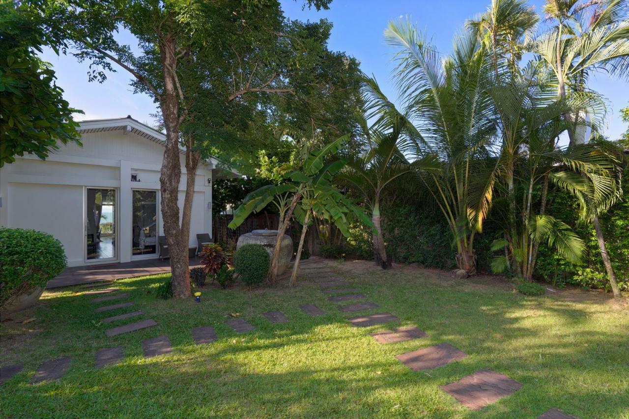 Ban Mok Talay Beachfront Villa Bangrak Kültér fotó